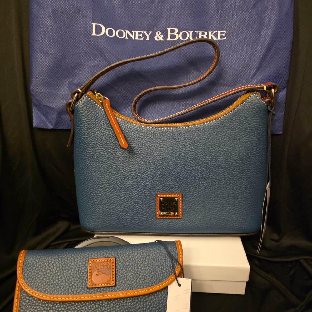 Dooney & Bourke Pebble Grain Baguette Handbag and Continental Clutch **Bundle** - Picture 3 of 14